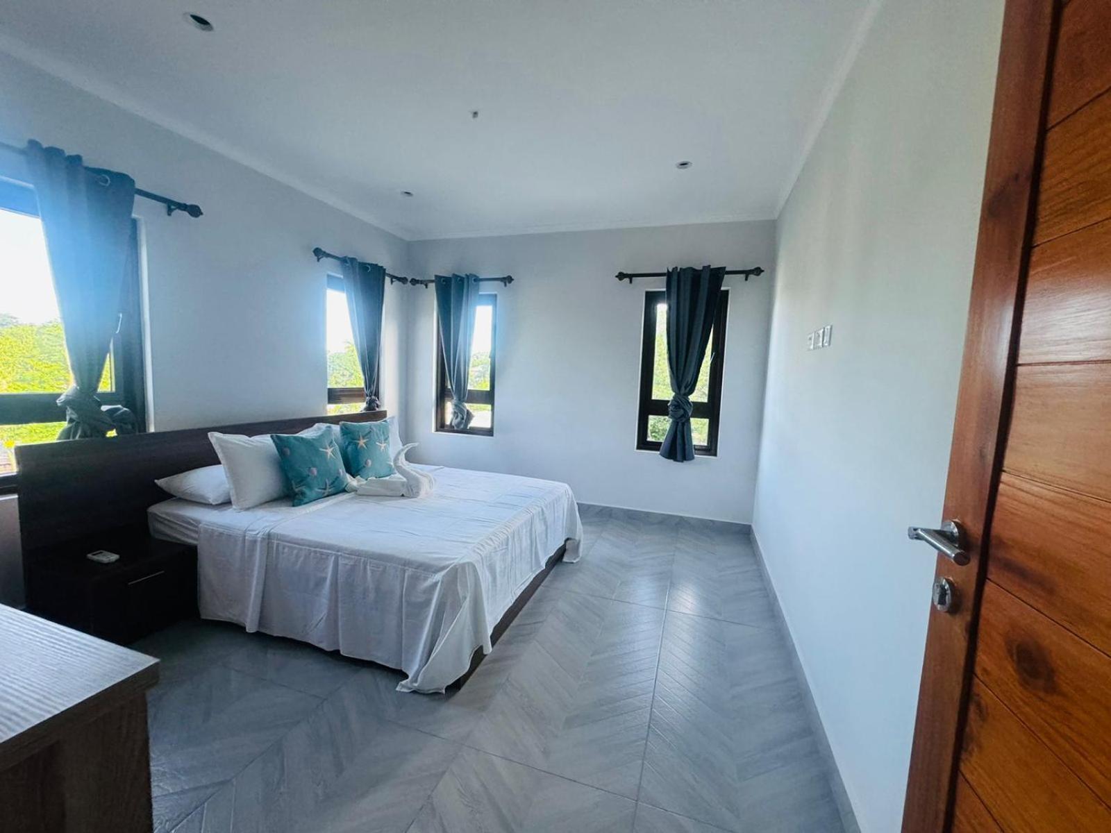 Green Palm Self Catering Anse aux Pins Exterior photo